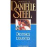 Destinos Errantes Danielle SteelDestinos Errantes [Tapadura] Danielle Steel-9788439589013 ✓ Tapa dura: 427 páginas.   ✓ Editor: Planeta DeAgostini.   ✓ ISBN-10: 8439589018.   ✓ ISBN-13: 978-843958901397884395890133,79 €